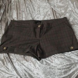 Plaid brown low rise Zinc shorts